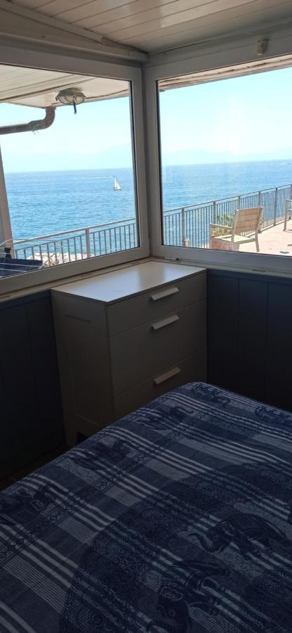 Napoli Sospesi Tra Cielo E Mare Apartment Exterior foto